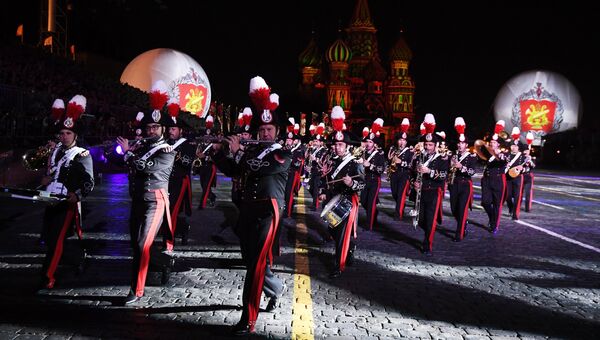 Открытие Международного военно-музыкального фестиваля Спасская башня - 2016