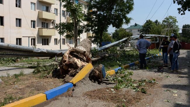 Последствия урагана в Грозном