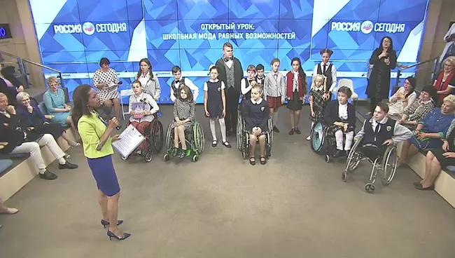 Открытый урок: школьная мода равных возможностей