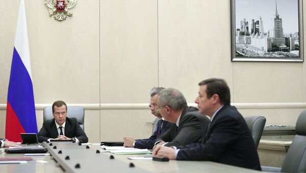 Председатель правительства России Дмитрий Медведев проводит совещание с вице-премьерами правительства РФ в Доме правительства РФ. 29 августа 2016