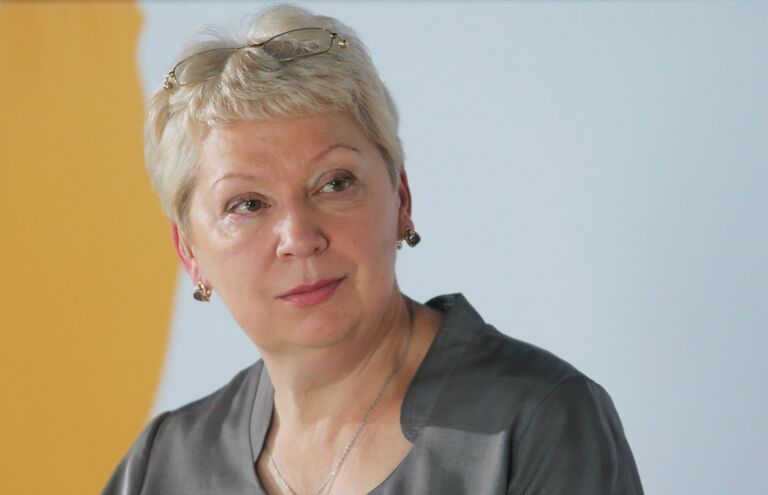 Министр образования и науки РФ Ольга Васильева на Общероссийском родительском собрании