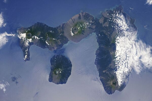 Снимок самого крупного острова Исабела, сделанный космонавтом Роскосмоса Олегом Скрипочкой