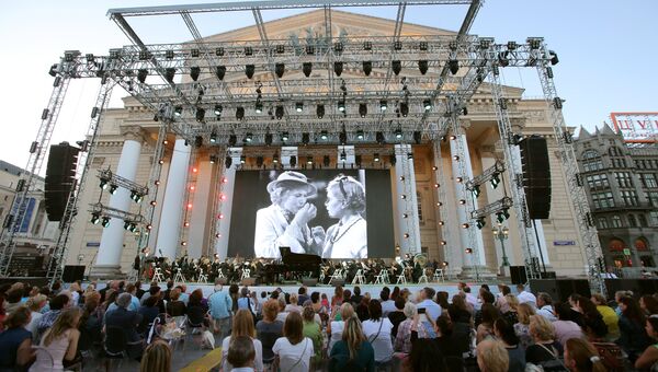 Концерт пианиста Дениса Мацуева и Российского национального оркестра на церемонии открытия акции Ночь кино