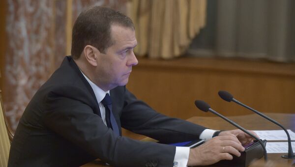 Дмитрий Медведев на заседании кабинета министров РФ. 1 сентября 2016