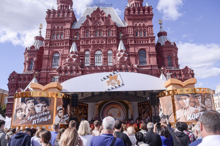 Мероприятия для детей на Красной площади в рамках фестиваля Спасская башня