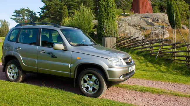 Автомобиль Chevrolet Niva