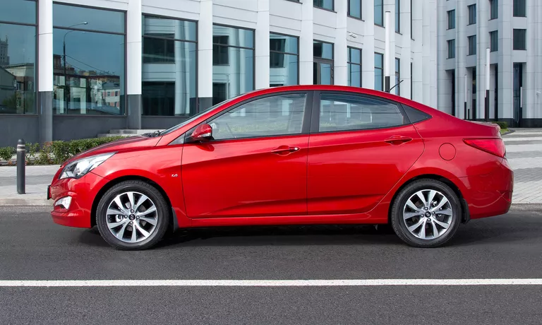 Автомобиль Hyundai Solaris Автомобиль Hyundai Solaris