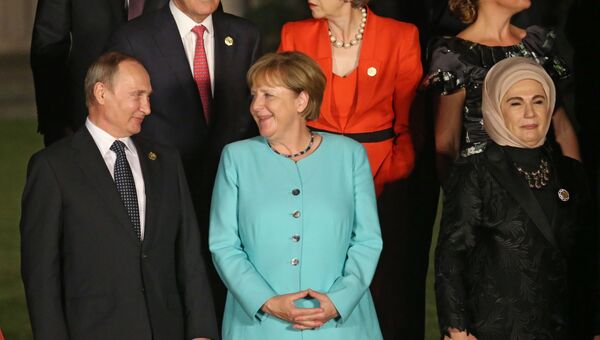 4 сентября 2016. Президент РФ Владимир Путин и канцлер ФРГ Ангела Меркель
