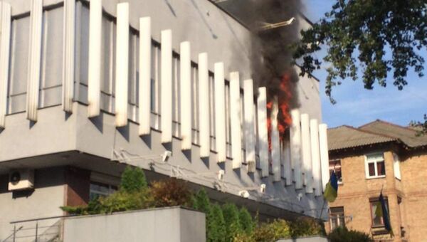 Пожар в здании телеканала Интер в Киеве. Архивное фото