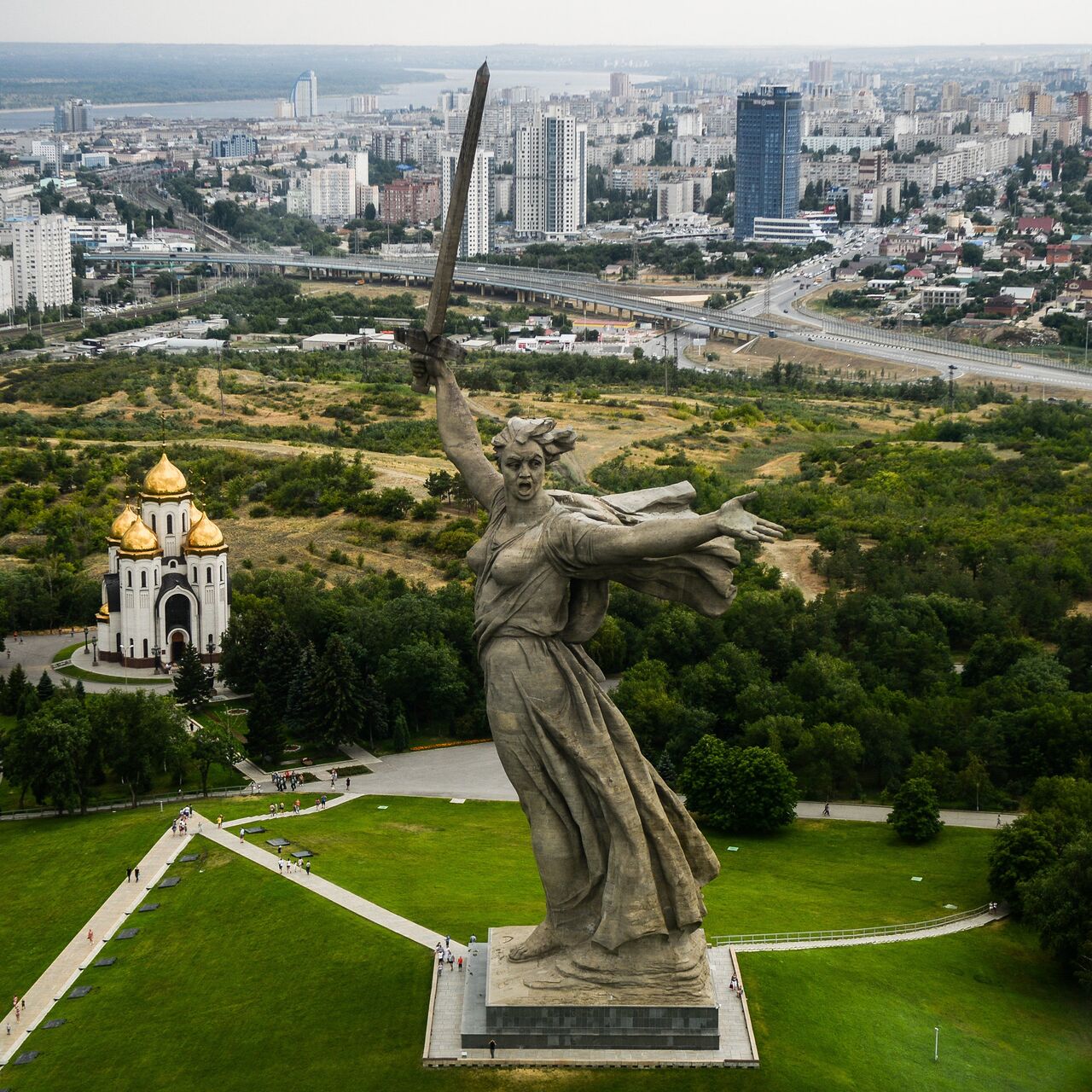 Волгоград будет переименовываться в Сталинград еще один раз в году - РИА  Новости, 19.07.2023