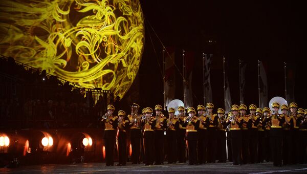 Центральный военный оркестр Министерства обороны РФ на Международном военно-музыкальном фестивале Спасская башня - 2016