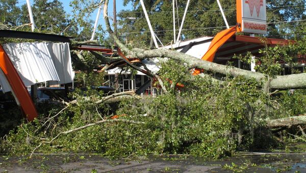 Последствия урагана Эрмина, обрушившегося на побережье Флориды