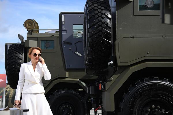 Кузов-фургон, защищенный на шасси армейских автомобилей, представлен в открытой экспозиции на Международном военно-техническом форуме АРМИЯ-2016