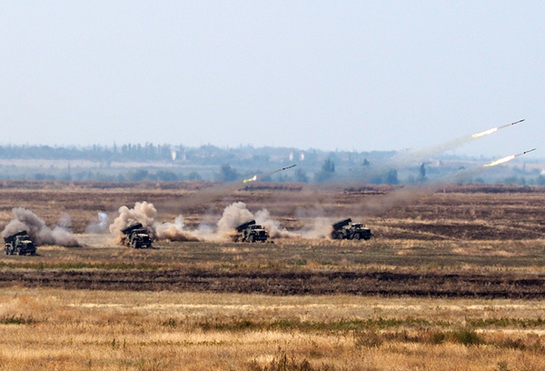 СКШУ Кавказ-2016 на полигоне Прудбой в Волгоградской области СКШУ Кавказ-2016 на полигоне Прудбой в Волгоградской области