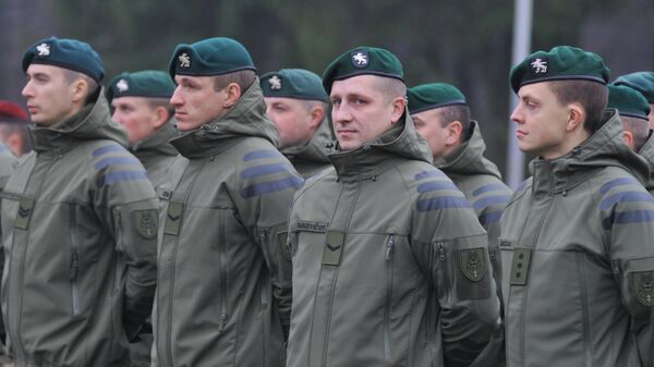 Литовские военнослужащие  