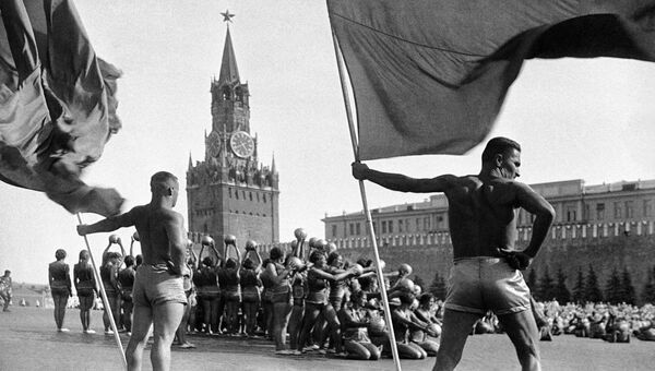 Физкультурный парад на Красной площади. Москва, 1939