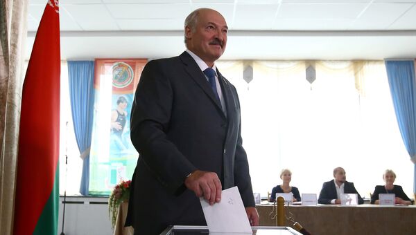 Президент Белоруссии Александр Лукашенко проголосовал на парламентских выборах