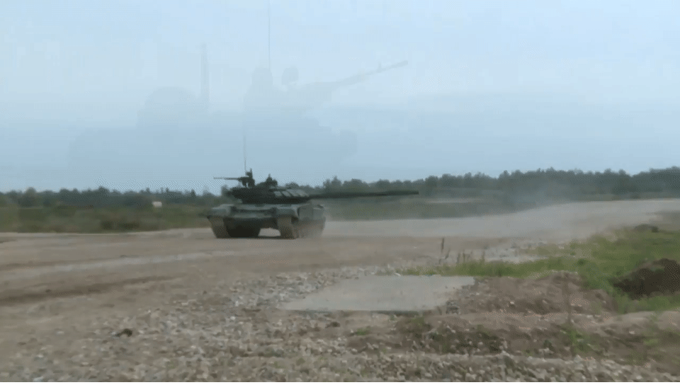 Минобороны впервые опубликовало видео боевых возможностей Арматы Минобороны впервые опубликовало видео боевых возможностей Арматы