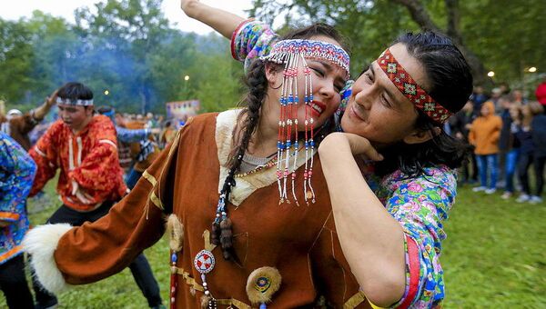 Камчатский праздник «Алхалалалай» отметили новым танцевальным рекордом
