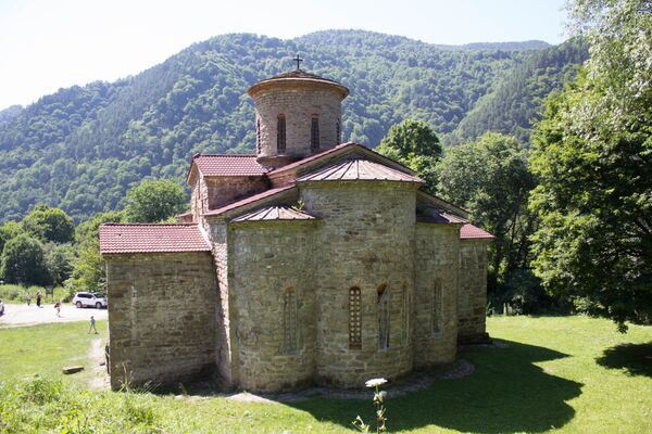 Северный Зеленчукский храм (Х век) Северный Зеленчукский храм (Х век)