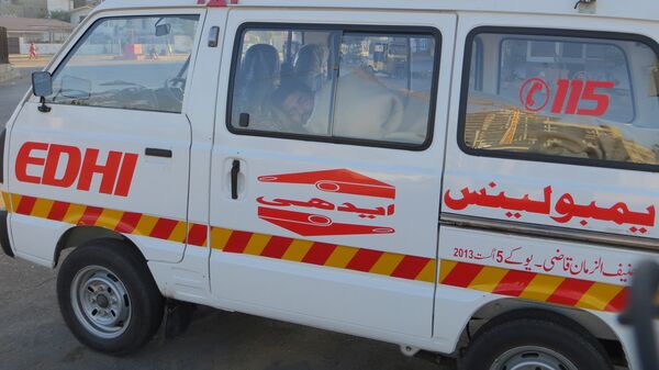Карета скорой помощи в Пакистане
