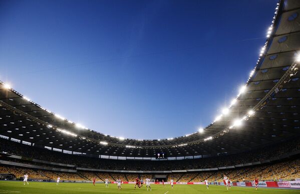 Стадион национального спортивного комплекса Олимпийский в Киеве