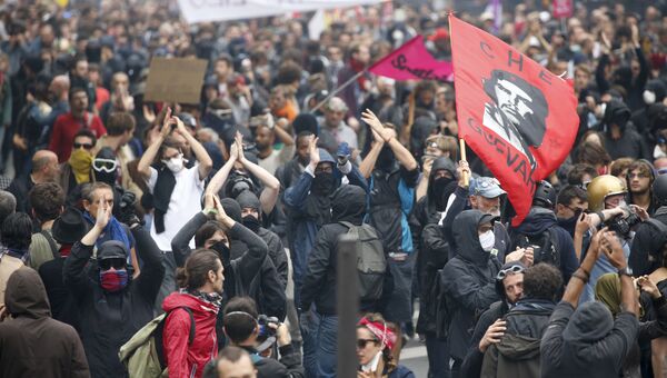Акция протеста против реформы трудового законодательства в Париже