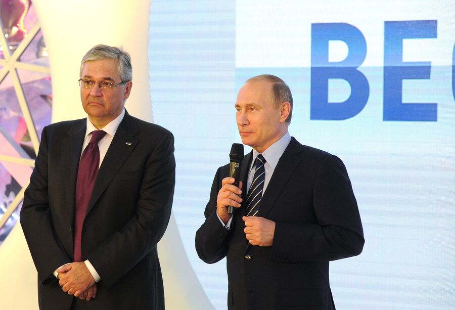 Президент России Владимир Путин и генеральный директор ВГТРК Олег Добродеев в Сочи 