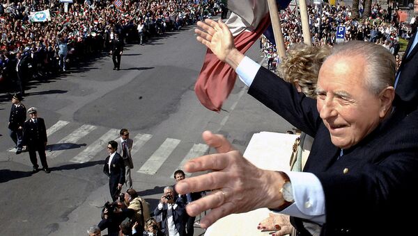 Президент Италии Карло Чампи в Ливорно. Архивное фото