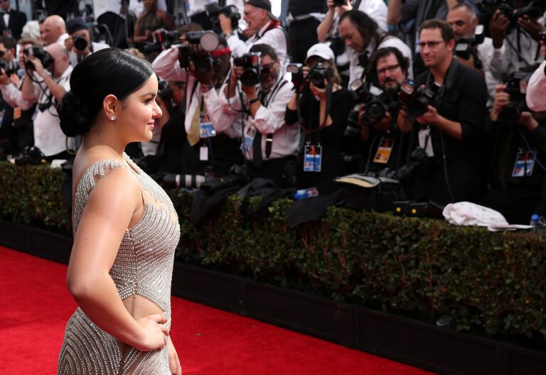 Американская актриса Ариэль Уинтер на телевизионной премии Эмми 2016 в Лос-Анджелесе, США Американская актриса Ариэль Уинтер на телевизионной премии Эмми 2016 в Лос-Анджелесе, США