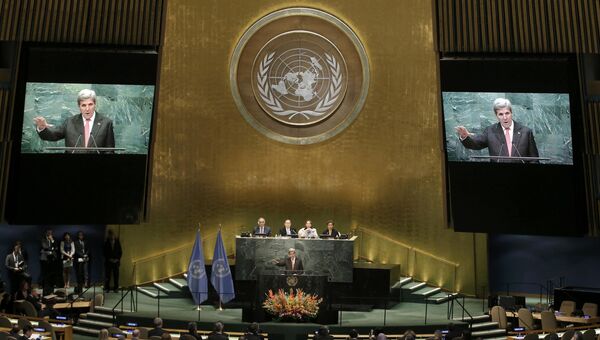 Госсекретарь США Джон Керри выступает на во время 71-й сессии Генеральной Ассамблеи ООН в Нью-Йорке