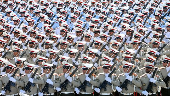 Военный парад в Тегеране. Архивное фото