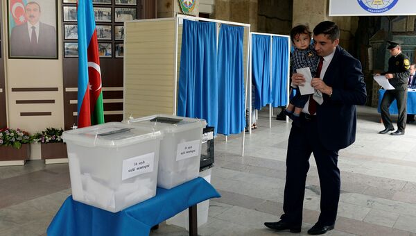 Избирательный участок в Баку во время референдума по изменениям в конституцию Азербайджана. 26 сентября 2016 года
