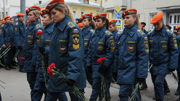 Церемония прощания с погибшими при тушении на складе пожарными в Москве. 27 сентября 2016
