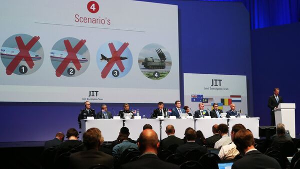 Представление в Ньювегейне доклада по расследованию крушения на востоке Украины в 2014 году лайнера Boeing 777 Malaysia Airlines, рейс MH17. 28 сентября 2016 года
