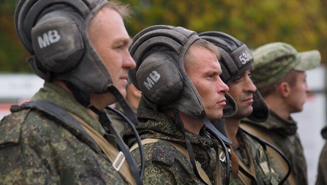 Военнослужащие танковых подразделений. Архивное фото