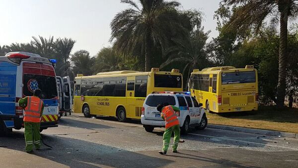 Место столкновения школьных автобусов в Абу-Даби. 29 сентября 2016