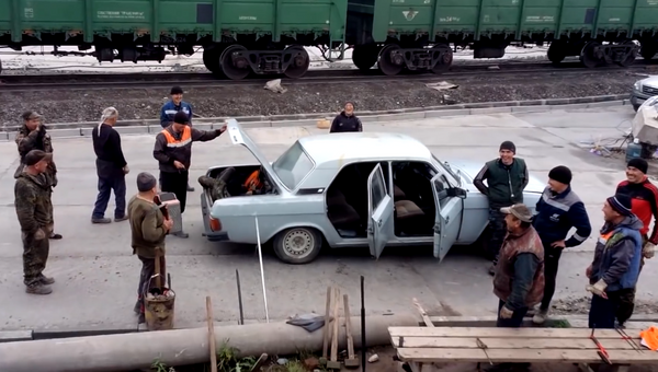 Автомобиль Волга. Скриншот с видео на Youtube