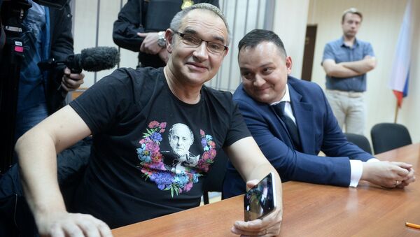 Блогер Антон Носик и адвокат Сергей Бадамшин. Архивное фото