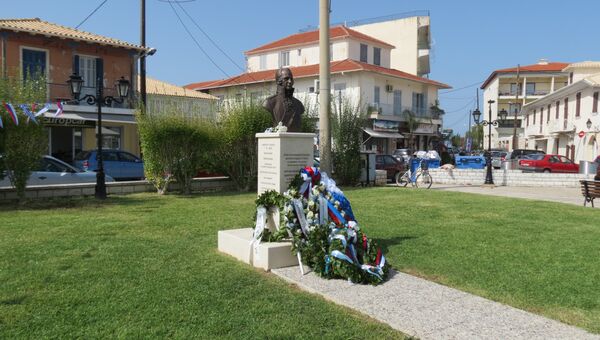 Памятник святому Федору Ушакову в Греции, на острове Лефкада