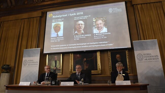 Объявление лауреатов Нобелевской премии по физике в Стокгольме, Швеция. 4 октября 2016