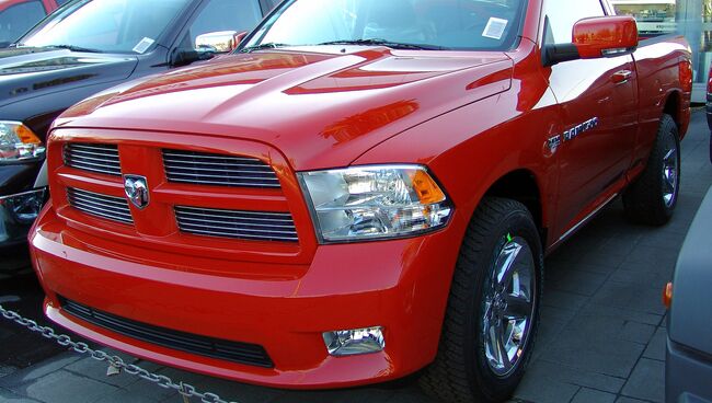 Автомобиль Dodge Ram