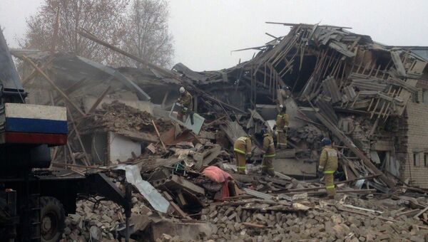 Обрушение подъезда жилого дома в поселке Ильинское в Ивановской области