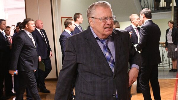 Лидер ЛДПР Владимир Жириновский перед началом первого заседания Государственной Думы РФ нового созыва