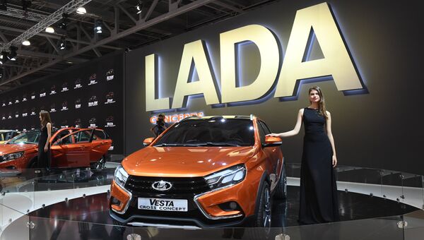 Автомобиль LADA Vesta на Московском международном автомобильном салоне-2016. Архивное фото