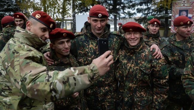 Военнослужащие национальной гвардии РФ. Архивное фото