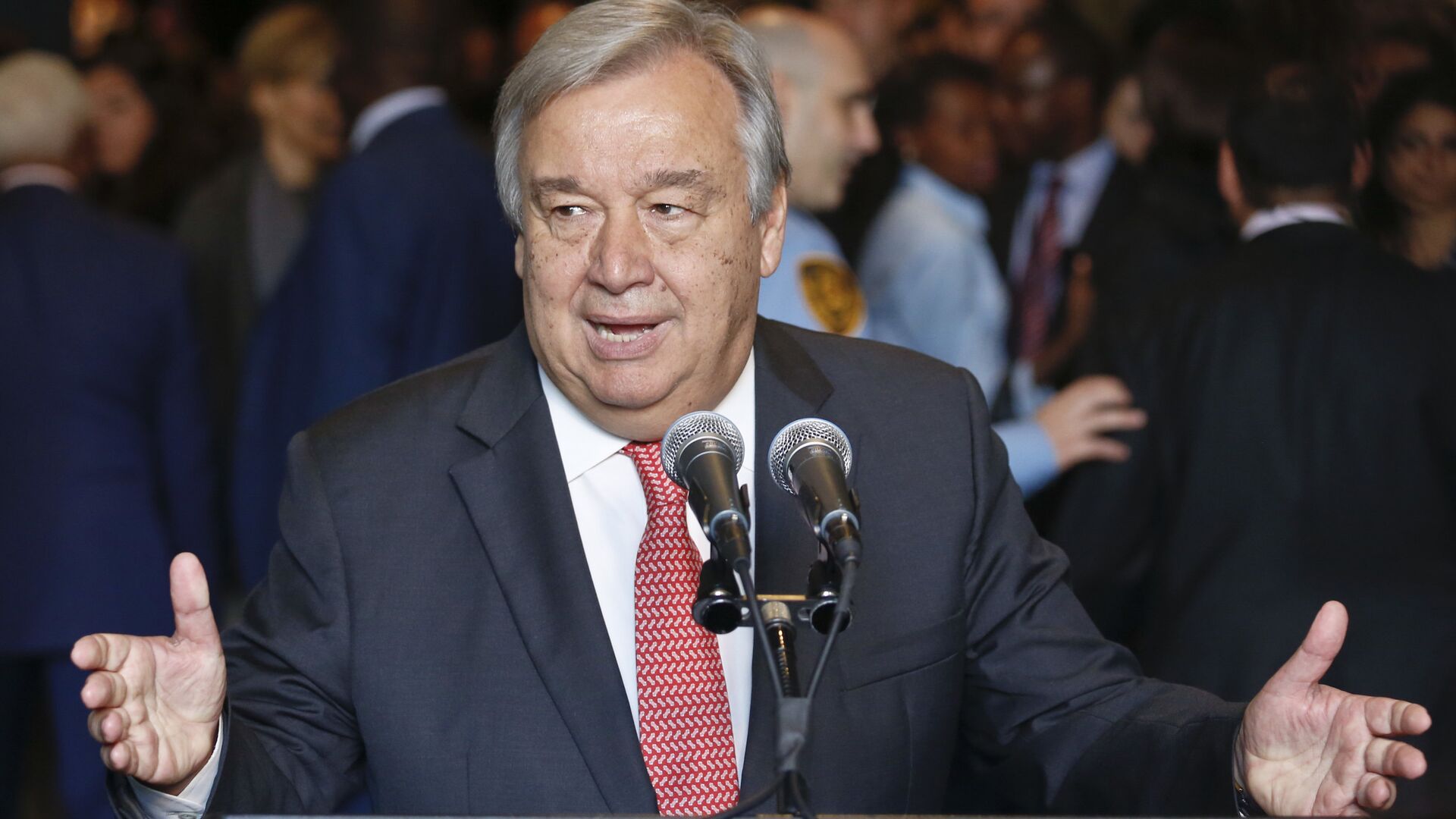 Генеральный секретарь ООН Антониу Гутерреш - РИА Новости, 1920, 09.10.2025