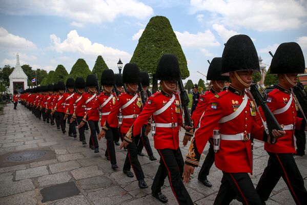 Королевские гвардейцы в Большом дворце. Бангкок, Таиланд