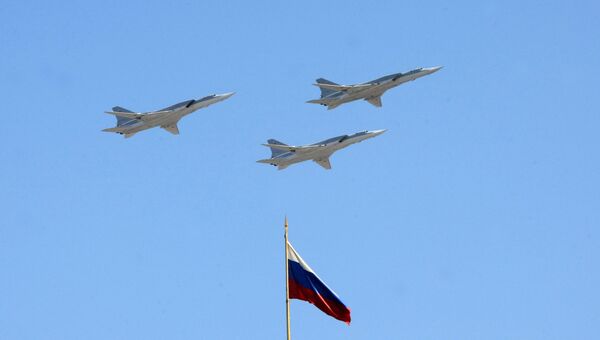 Дальние ракетоносцы-бомбардировщики Ту-22М3. Архивное фото