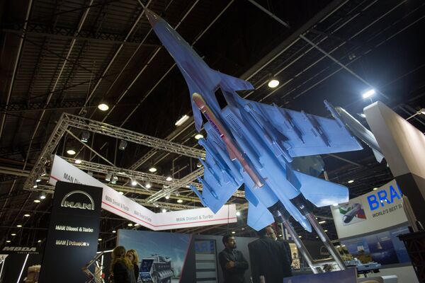 Один из стендов на международной выставке военно-морской техники и вооружения EURONAVAL 2016 в Париже